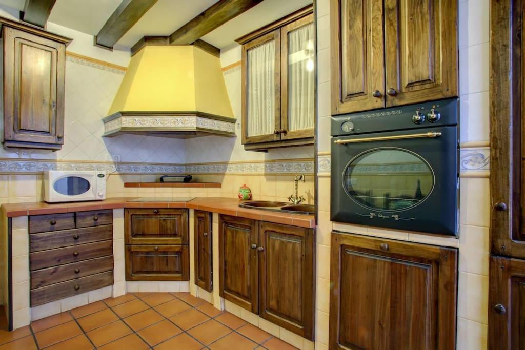 Apartamento Duplex Centro Con Garaje Gratuito ロンダ エクステリア 写真